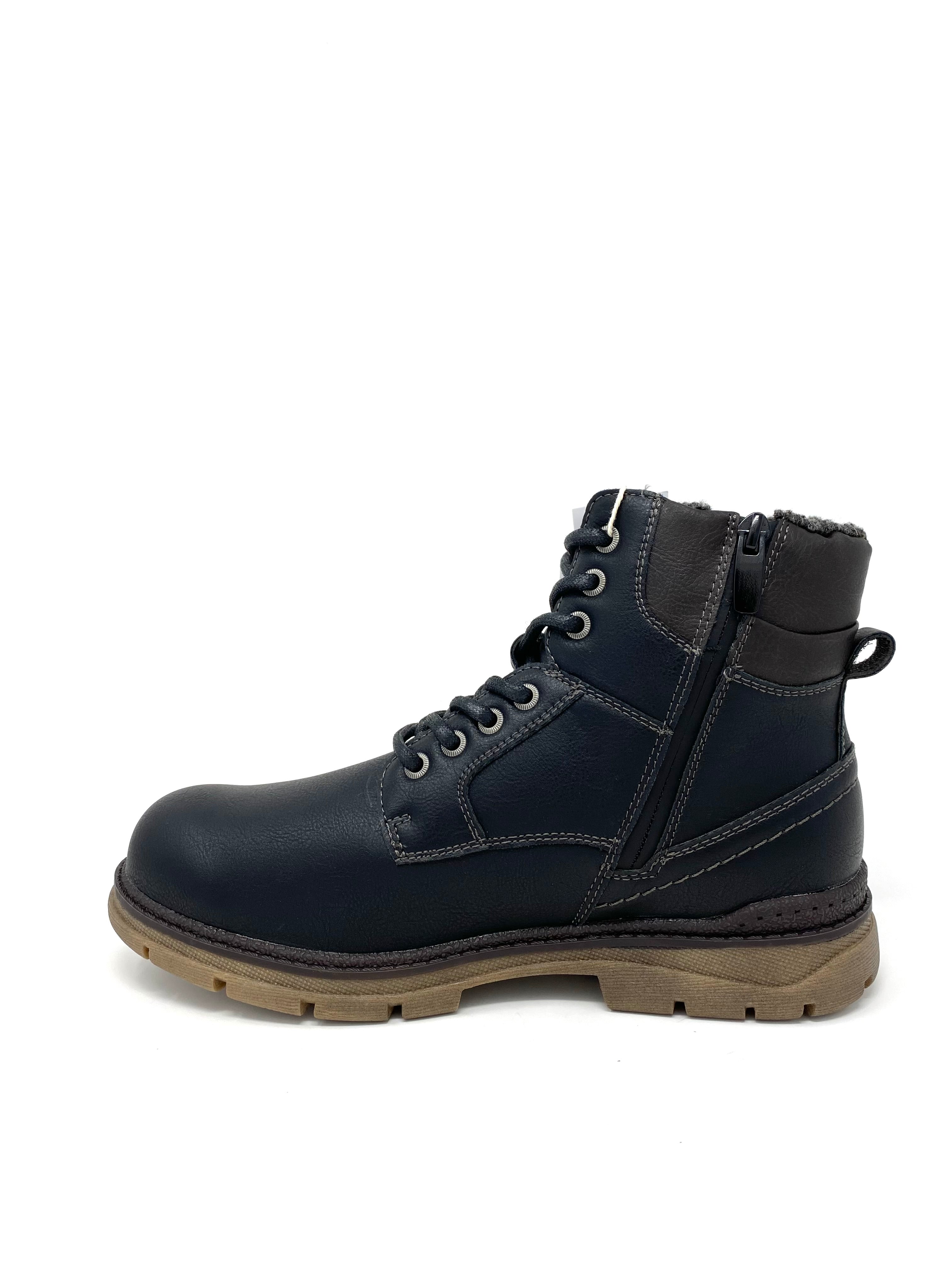 Chris Boot in Black Shoes