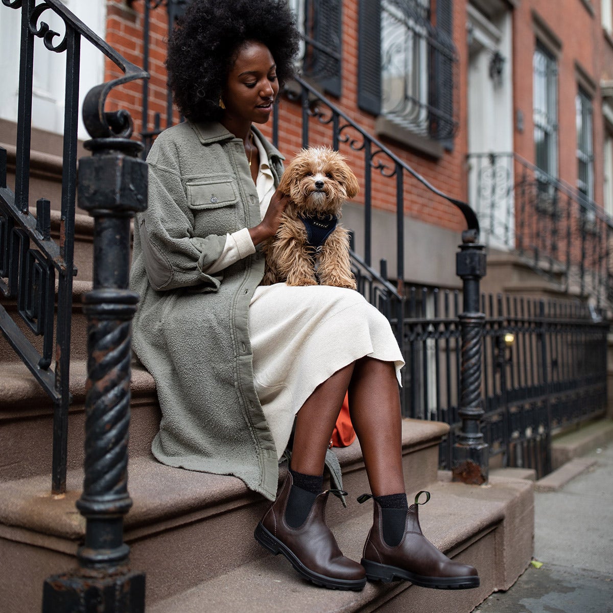 2266 Chelsea Boot in Brown